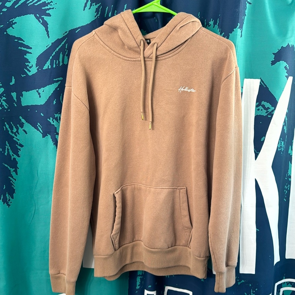 Hollister men’s hoodie
